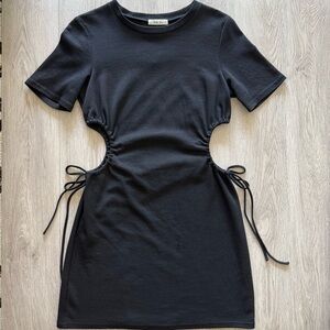 Bella Mae Cotton Side Cutout T-shirt Dress Black
